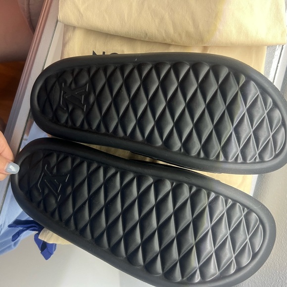 Louis Vuitton Black Monogram Slides - Picture 2 of 3
